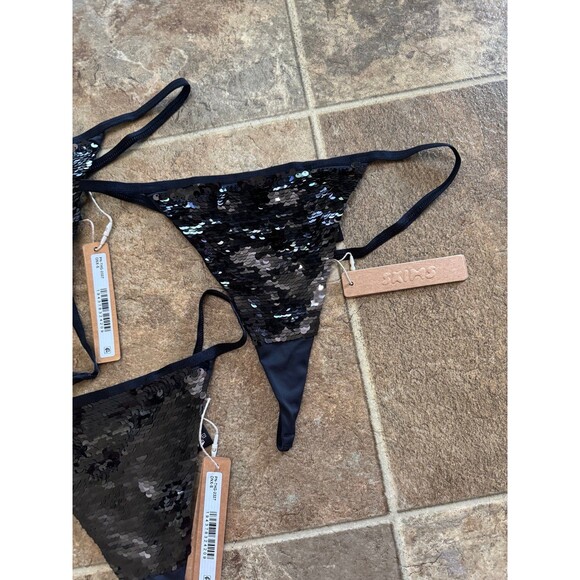 Skims Sequin String Thong Onyx Size Small - Picture 4 of 11